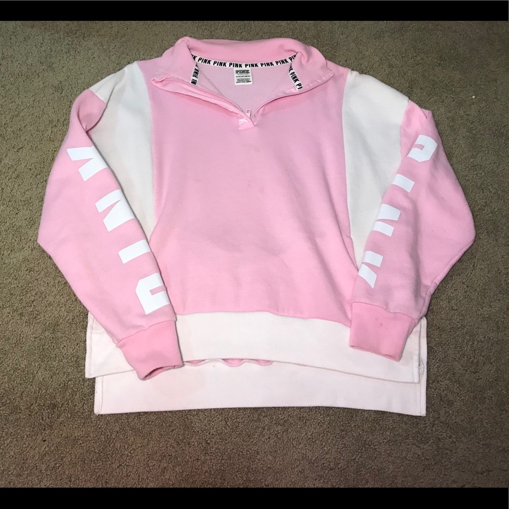 I am selling a cute PINK sweatshirt!